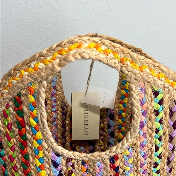 Beautiful!!! Antik Kraft Colorful Woven Tote!! ♥️💛💜 - Picture 12 of 15
